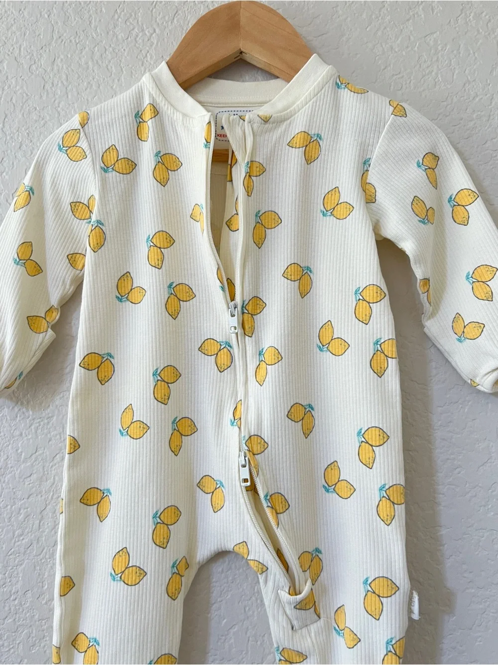 JoJo Maman Bebe Baby 3-6M Cream Lemon Print Ribbed Footless Sleepsuit Romper